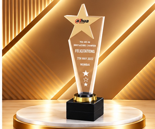 Golden Star Pinnacle Acrylic Trophy 3621
