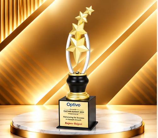 Golden Rising Stars Oval Trophy 3955