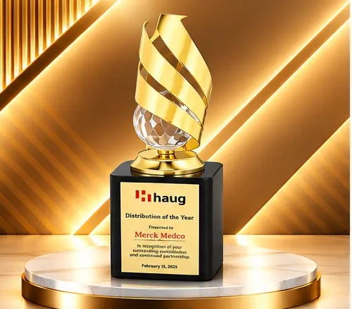 Golden Spiral Diamond Excellence Trophy 3853